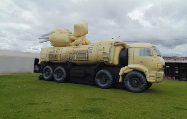 i2k defense - custom inflatable military truck Pantsir-S1-1-1260x800-1
