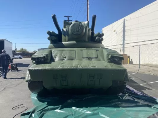 i2k defense - custom inflatable military-SA-19-Tank-Front-533x400